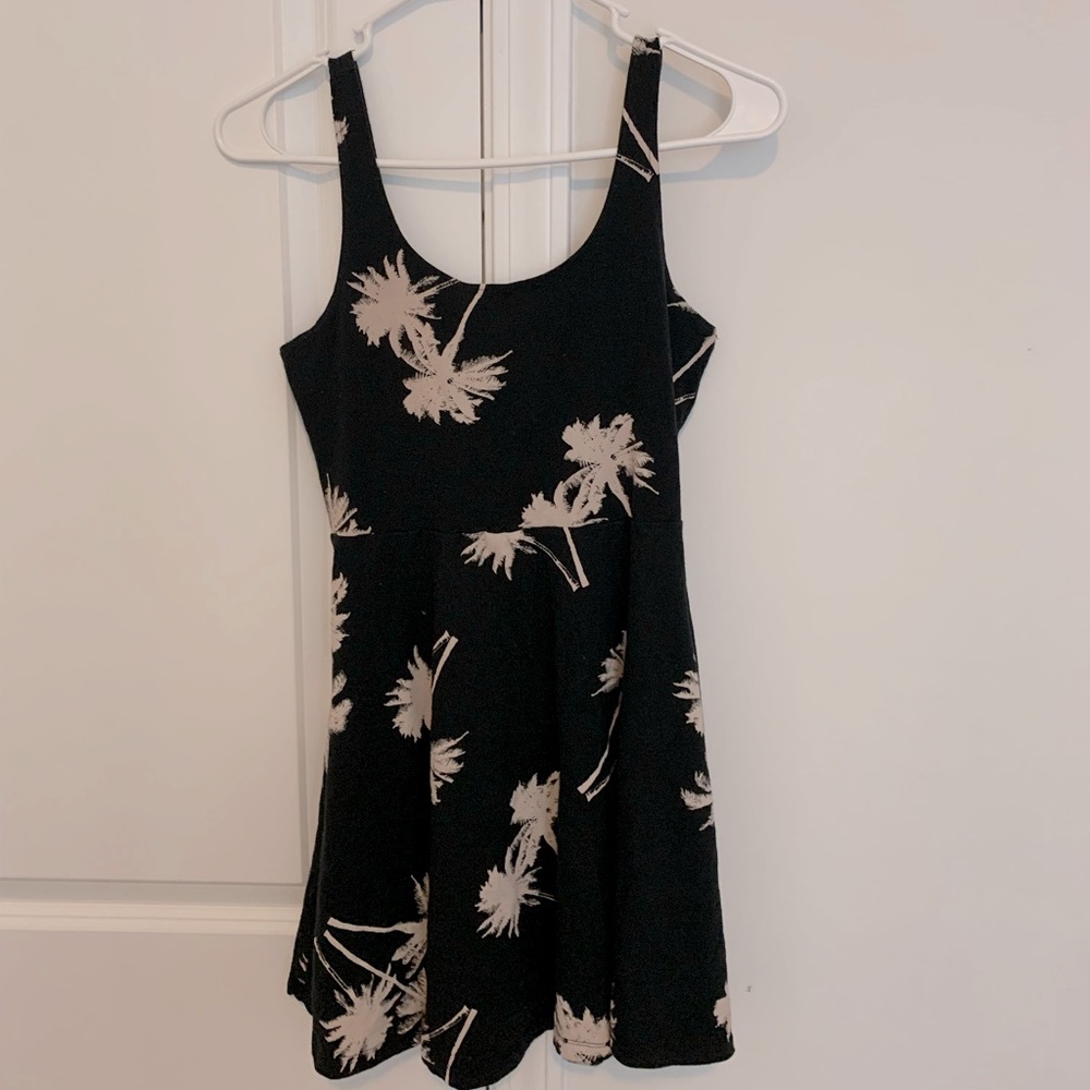 Black and Tan dress. Size XS brand Pink!